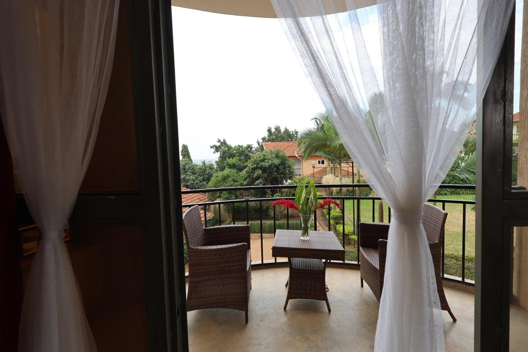 Bon Bini Residence Kampala Ngoại thất bức ảnh