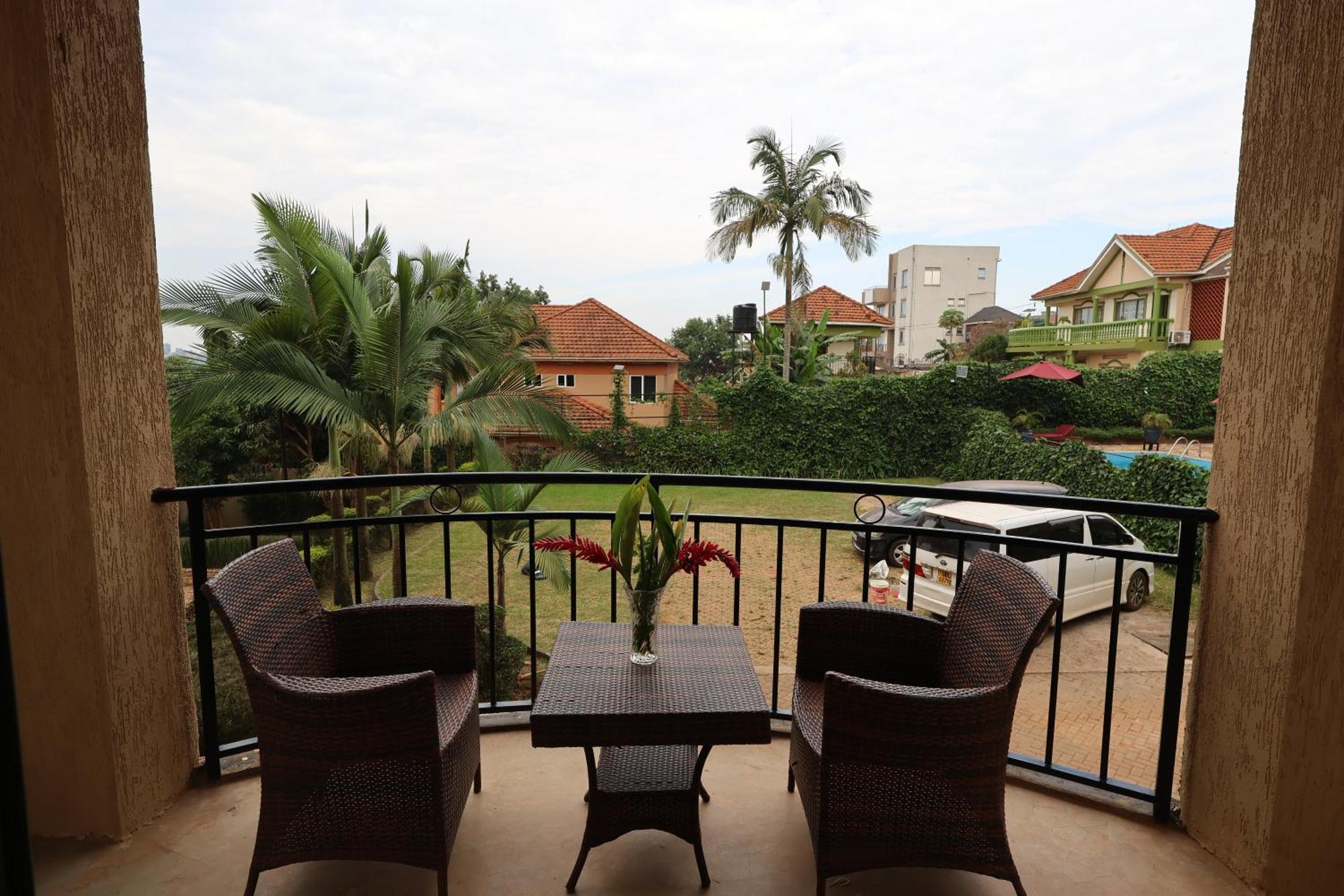 Bon Bini Residence Kampala Ngoại thất bức ảnh