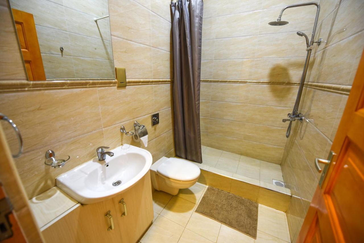 Bon Bini Residence Kampala Ngoại thất bức ảnh